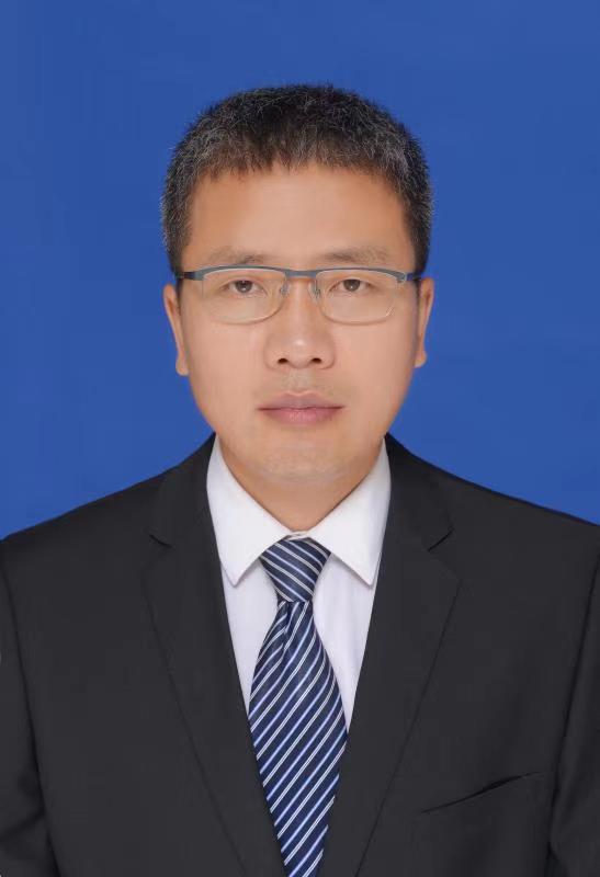 张立军